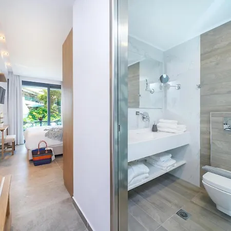 Nautilus Iii Appart hôtel Potos