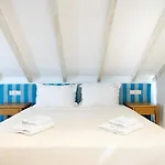 Nautilus Iii Apartahotel 3*