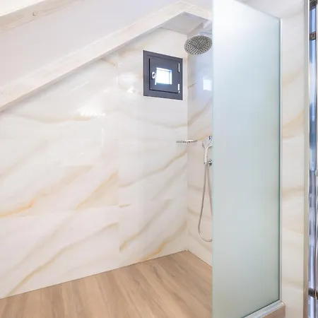 Апарт-отель Nautilus Iii