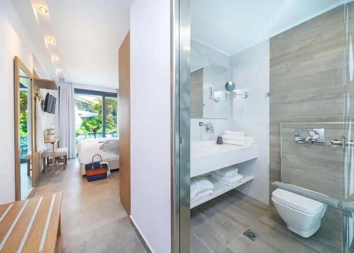 Nautilus Iii Apartahotel Potos